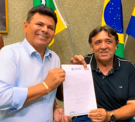 Valmir de Francisquinho e Zequinha da Cenoura Foto Ascom Divulgacao